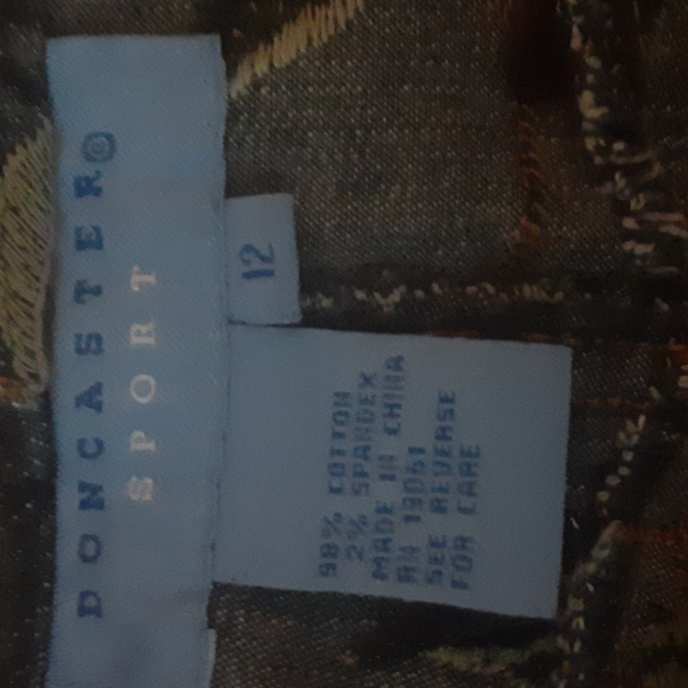 embroidered jean skirt - Picture 4 of 5